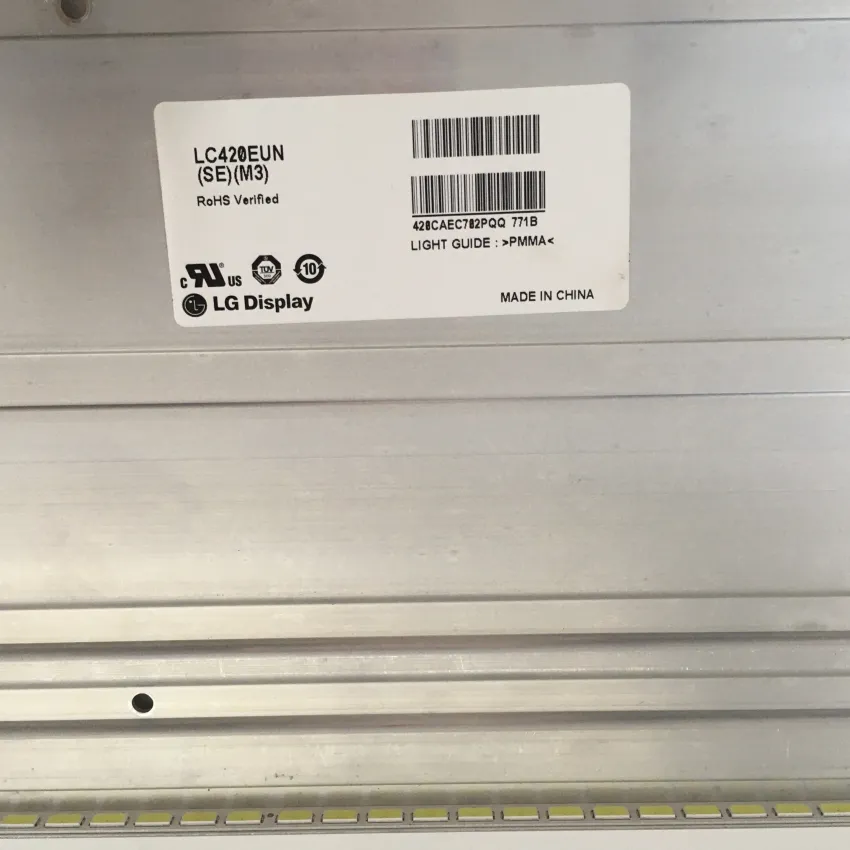 BARRA DE LED LG LC420EUN 42LM6200 42LS5700 42LS4600 6922L-0016A