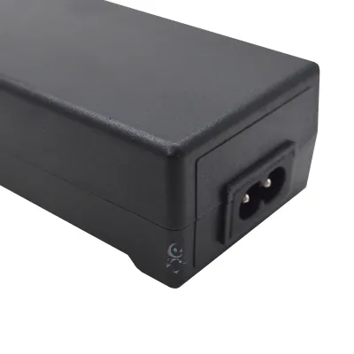 FONTE EXTERNA MCM FON0577-RS 100V-240V ~ 720mA - 50/60Hz 8V _ 2A