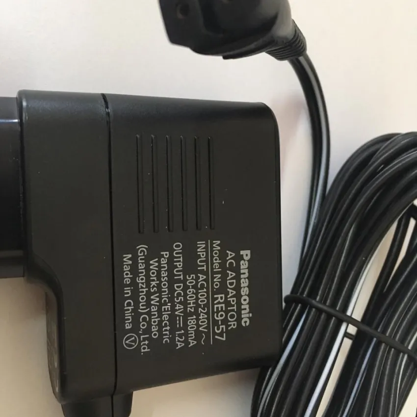 FONTE EXTERNA PANASONIC RE9-57 100V-240~50/60Hz 180mA 5.4V -1.2A