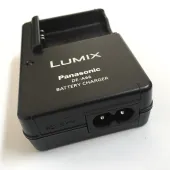 CARREGADOR DE BATERIA PANASONIC DE-A66A 110V-240V~50/60Hz 0.2A 4.2V==0.65A