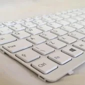 TECLADO PARA NOTEBOOK SONY VAIO SVE15 SVE151J11X  COR BRANCO 149095811 1-490-958-11 149095811BR