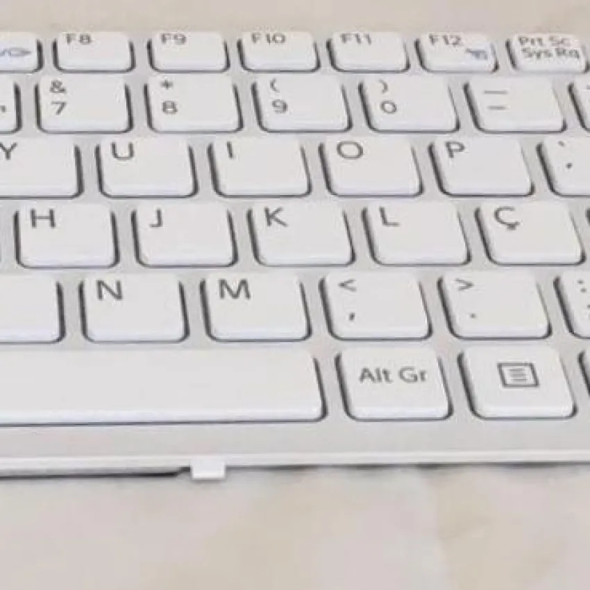 TECLADO PARA NOTEBOOK SONY VAIO SVE15 SVE151J11X  COR BRANCO 149095811 1-490-958-11 149095811BR