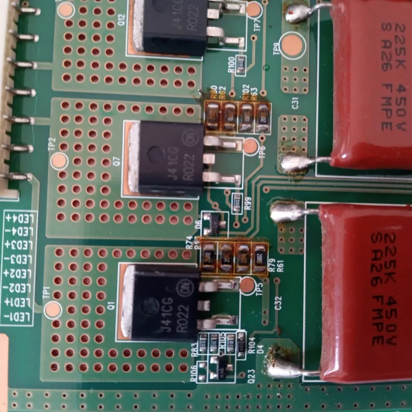PLACA LED DRIVER TOSHIBA LC4051 SSL460EL01 | ORIGINAL