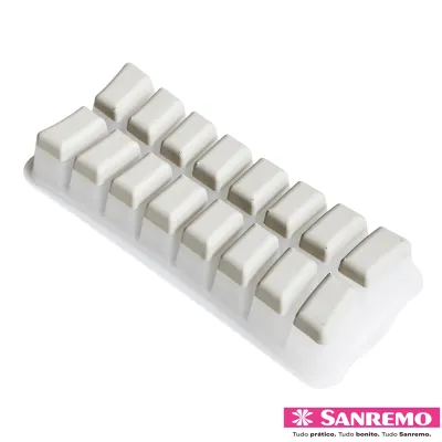 FORMA DE GELO SILICONE FLEXÍVEL 16 CUBOS PLÁSTICO SANREMO (SR1260)