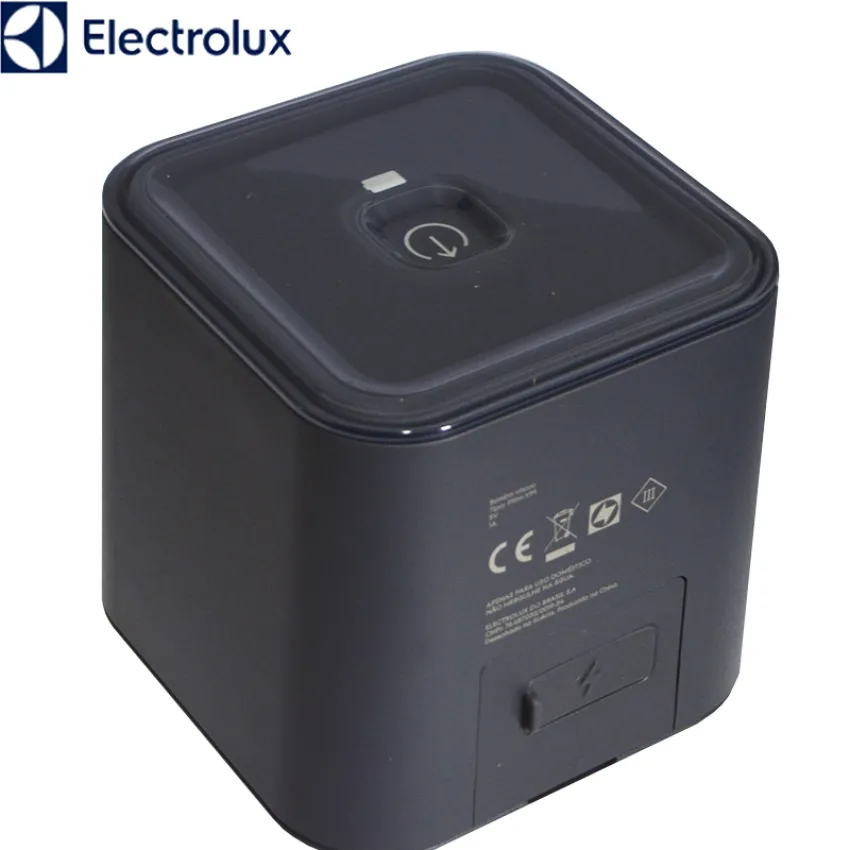 SELADORA A VÁCUO PORTÁTIL ELECTROLUX + 5 SACOS HERMÉTICOS REUTILIZÁVEIS | A23566401