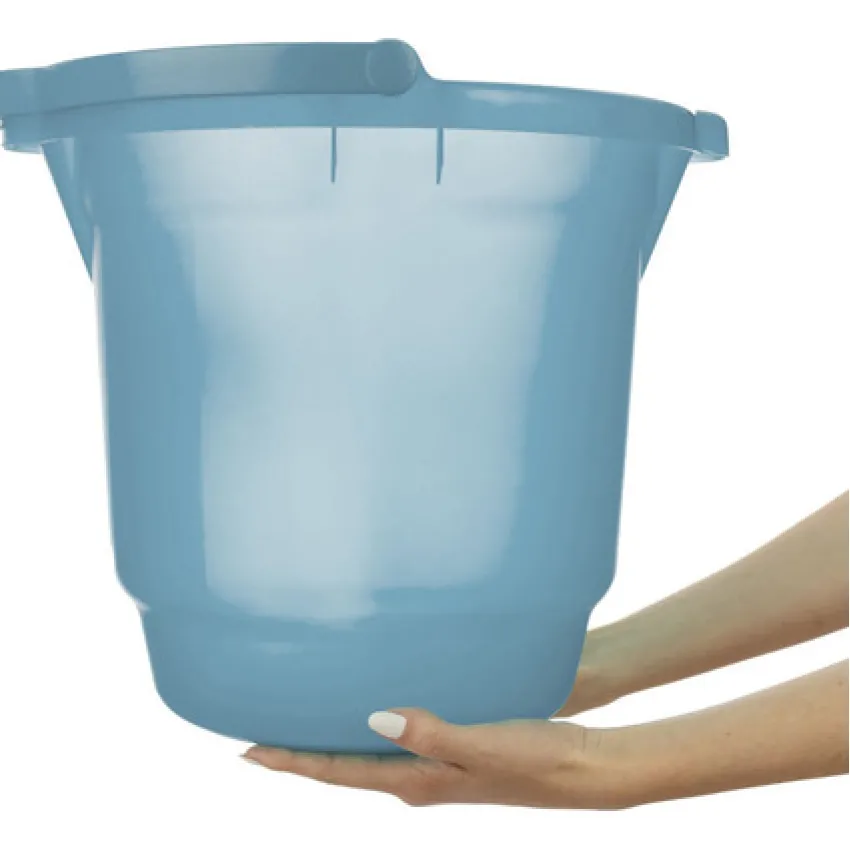 BALDE PLASTICO SANREMO 15L (250/1)